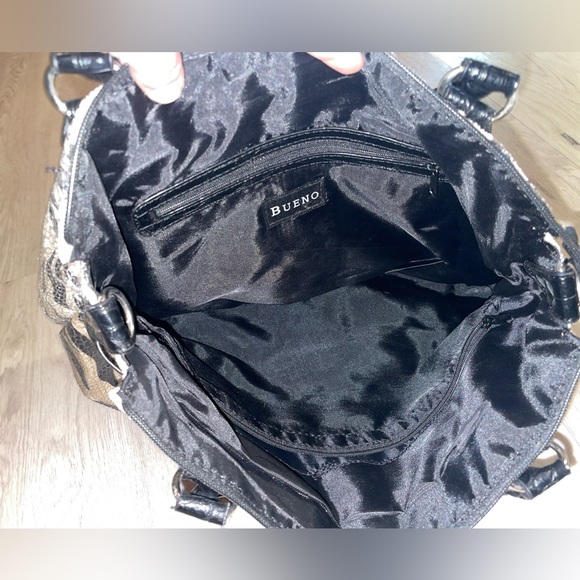 Bueno Handbag - Picture 3 of 3